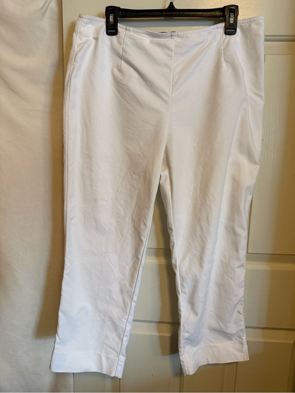 Peck & Peck Crisp White Pull-On side zip Straight Leg Pants
